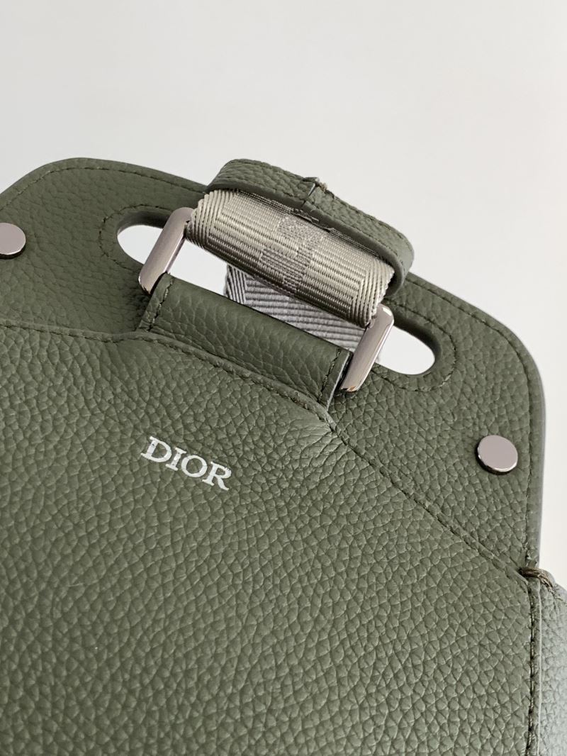 chr1st1an D10r waist chest packs
